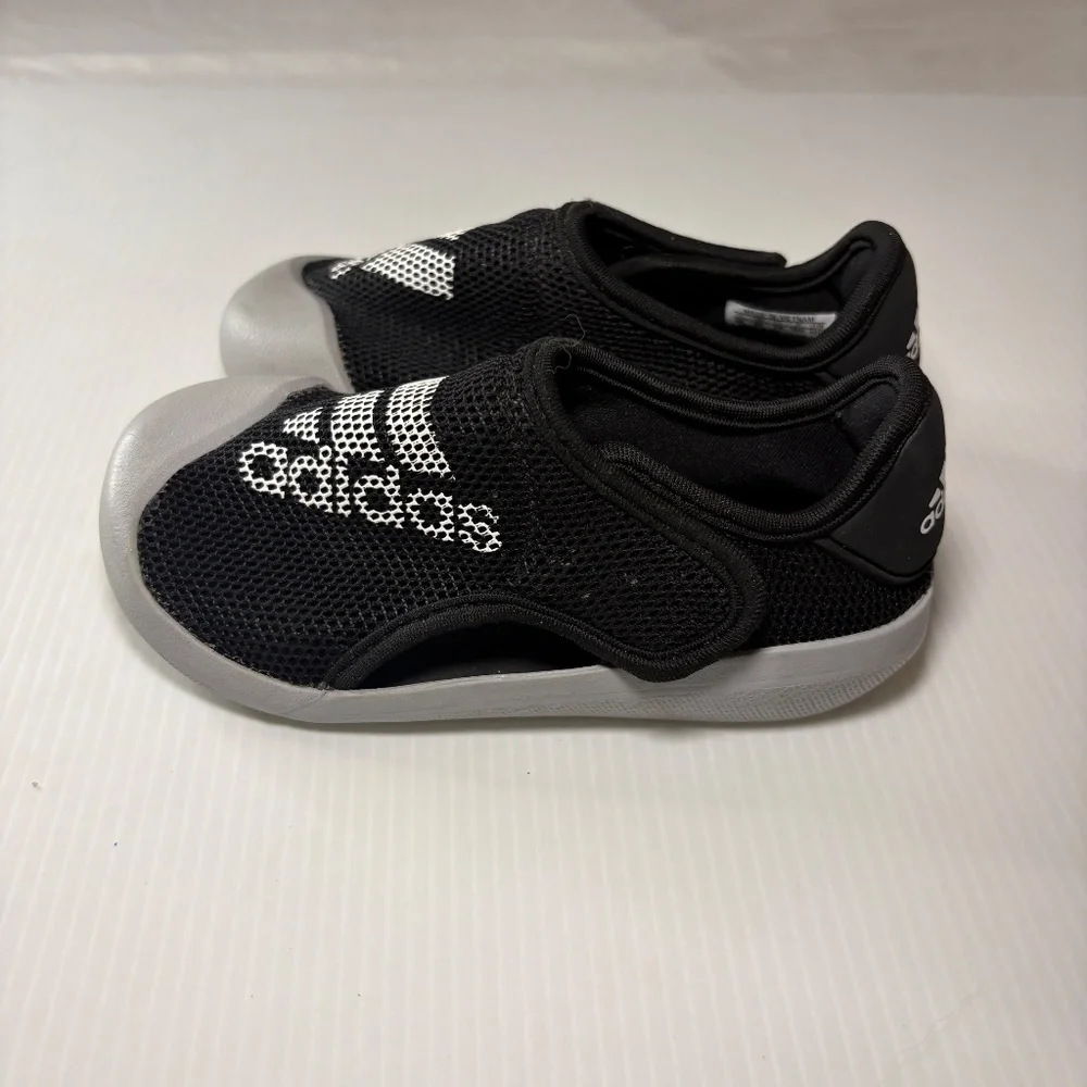 Adidas Altaventure Boys Sport Swim Sandals Water Shoes Sneakers Sz 2 Black/Gray